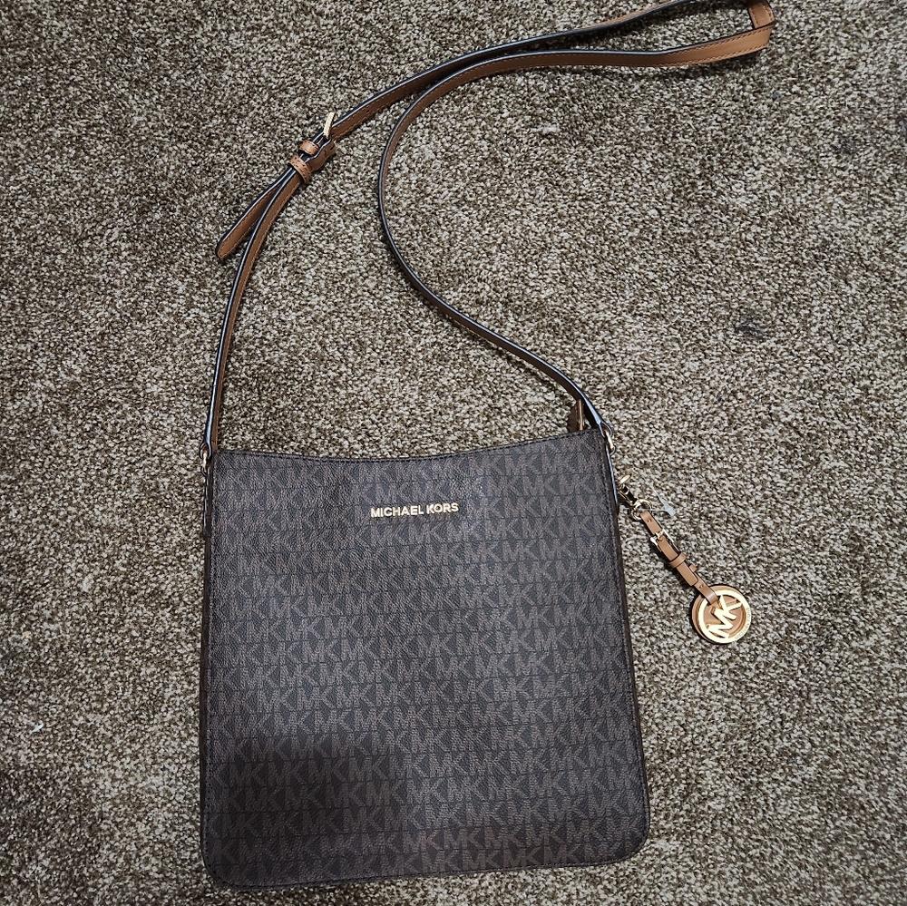 Michael Kors Crossbody Purse